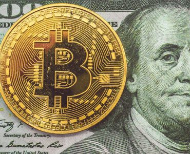 bitcoin and dollar